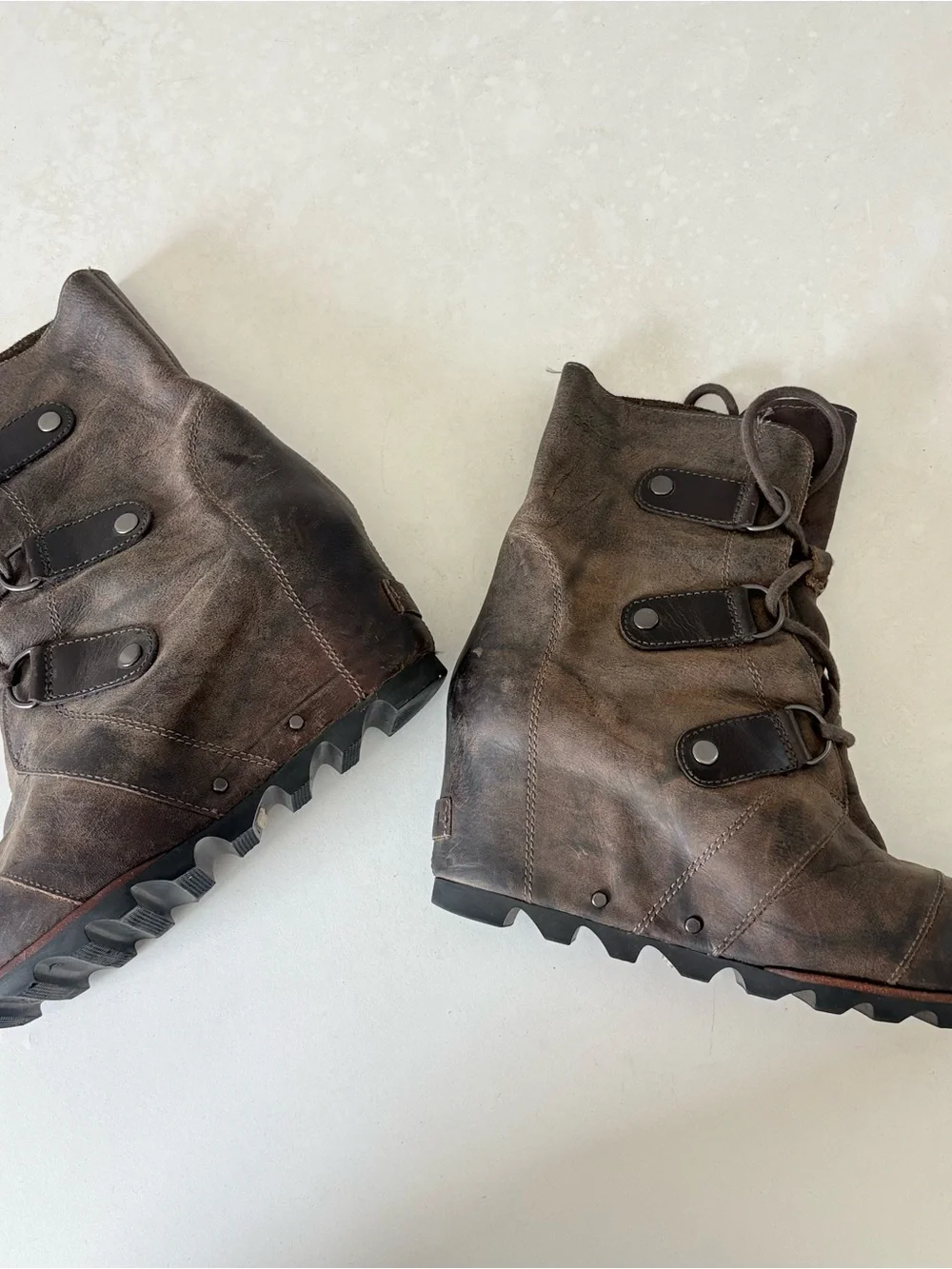 Sorel Joan of Arctic Leather Ankle Boots Waterproof Wedge Lace Up Women’s Size 9